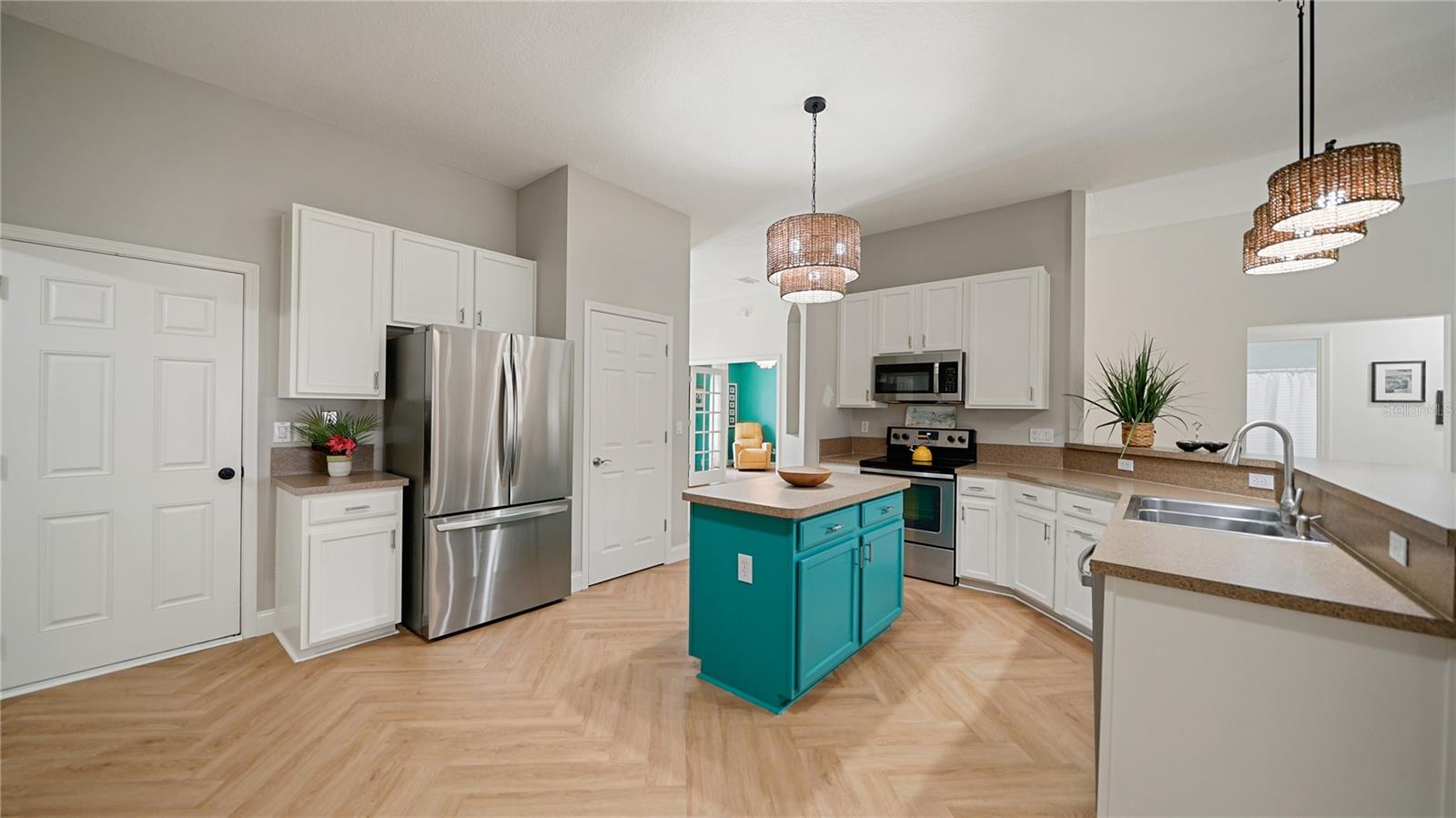 Image 12 of 45 For 2020 Spring Meadows Court