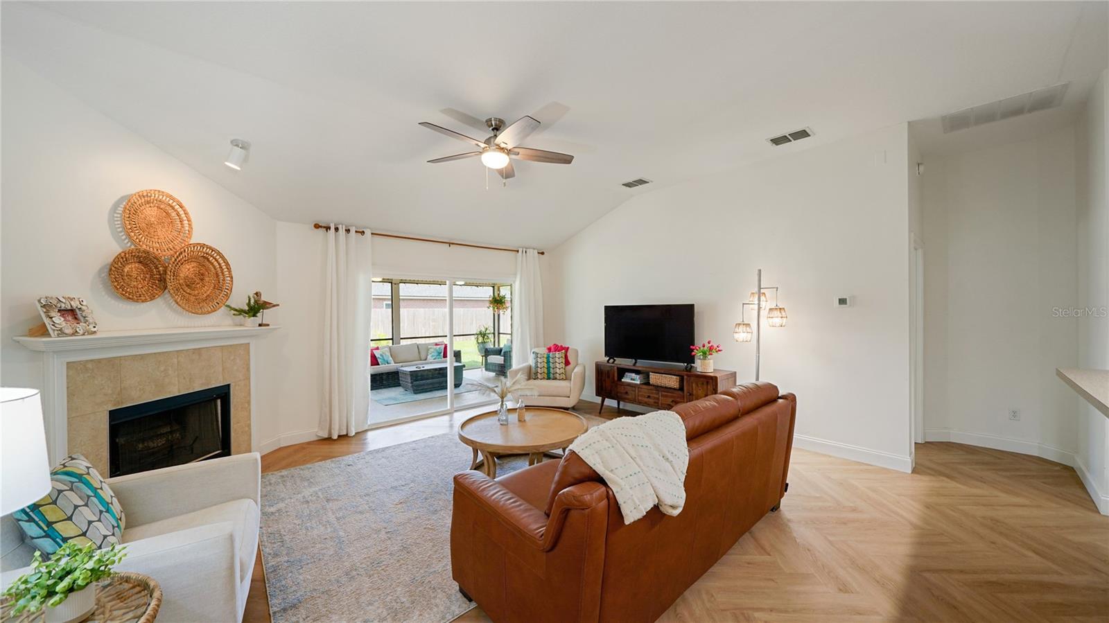 Image 17 of 45 For 2020 Spring Meadows Court