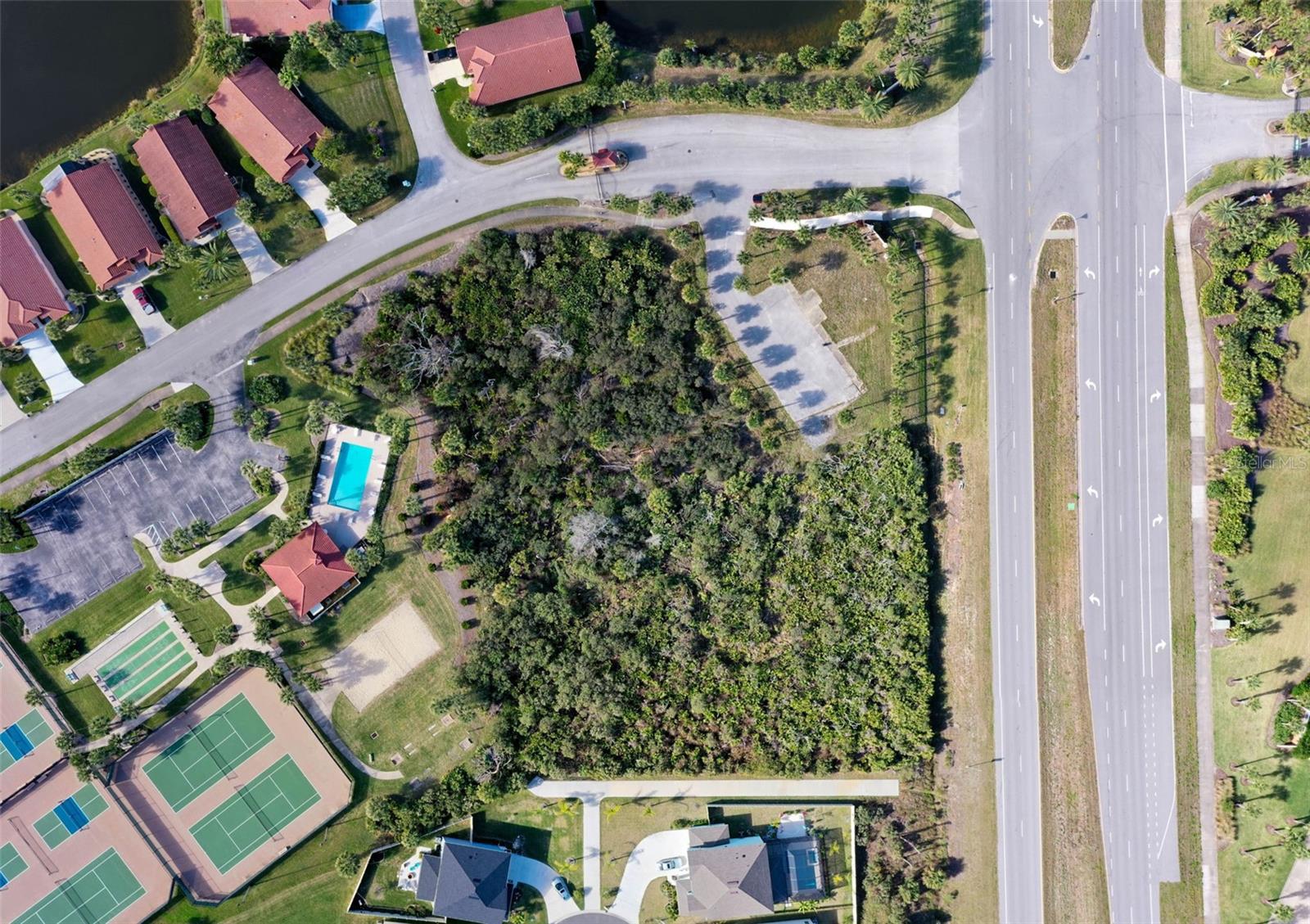 Image 12 of 15 For 6700 Ocean Shore Boulevard