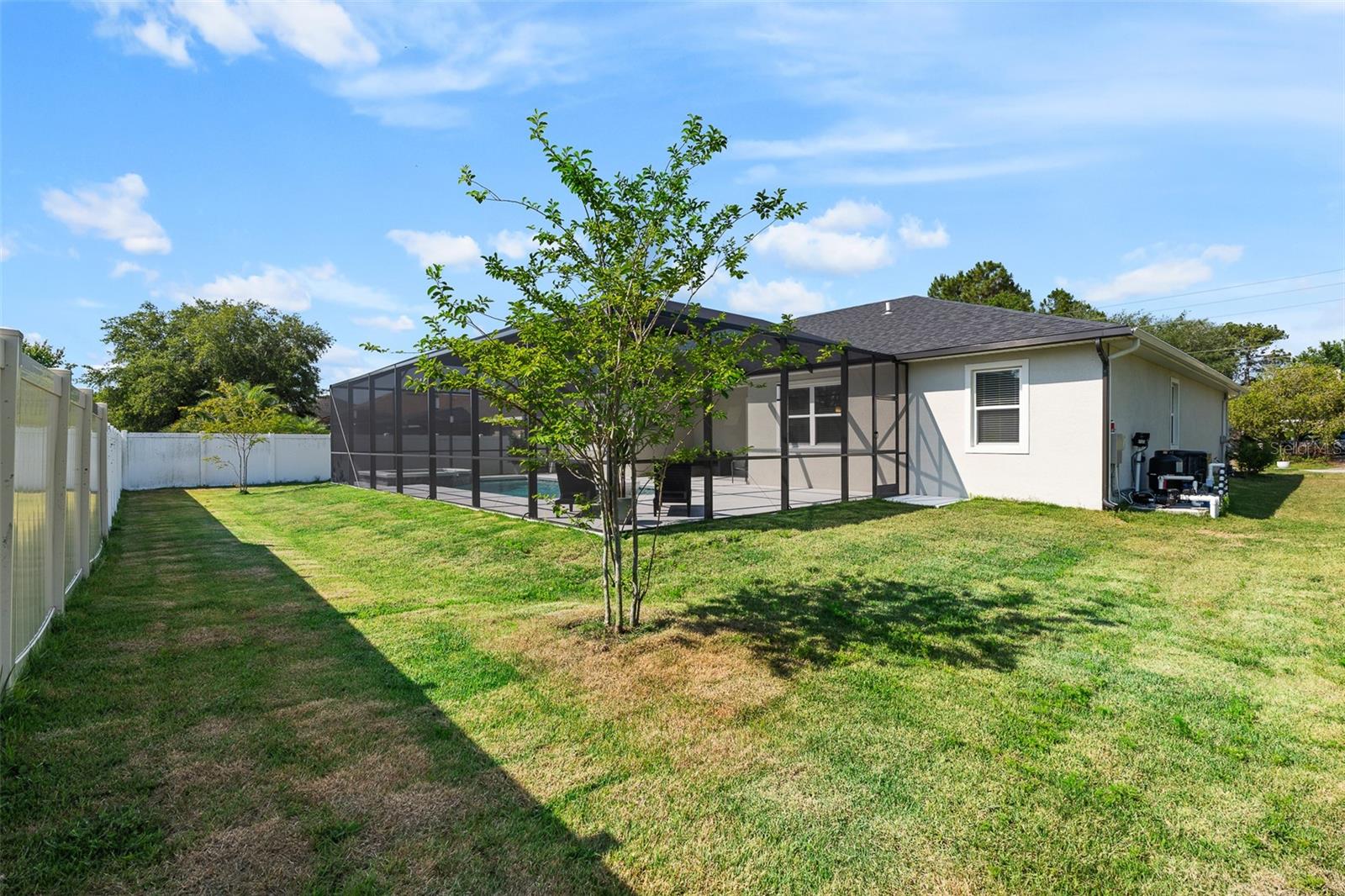 Image 48 of 68 For 90 Lancelot Drive