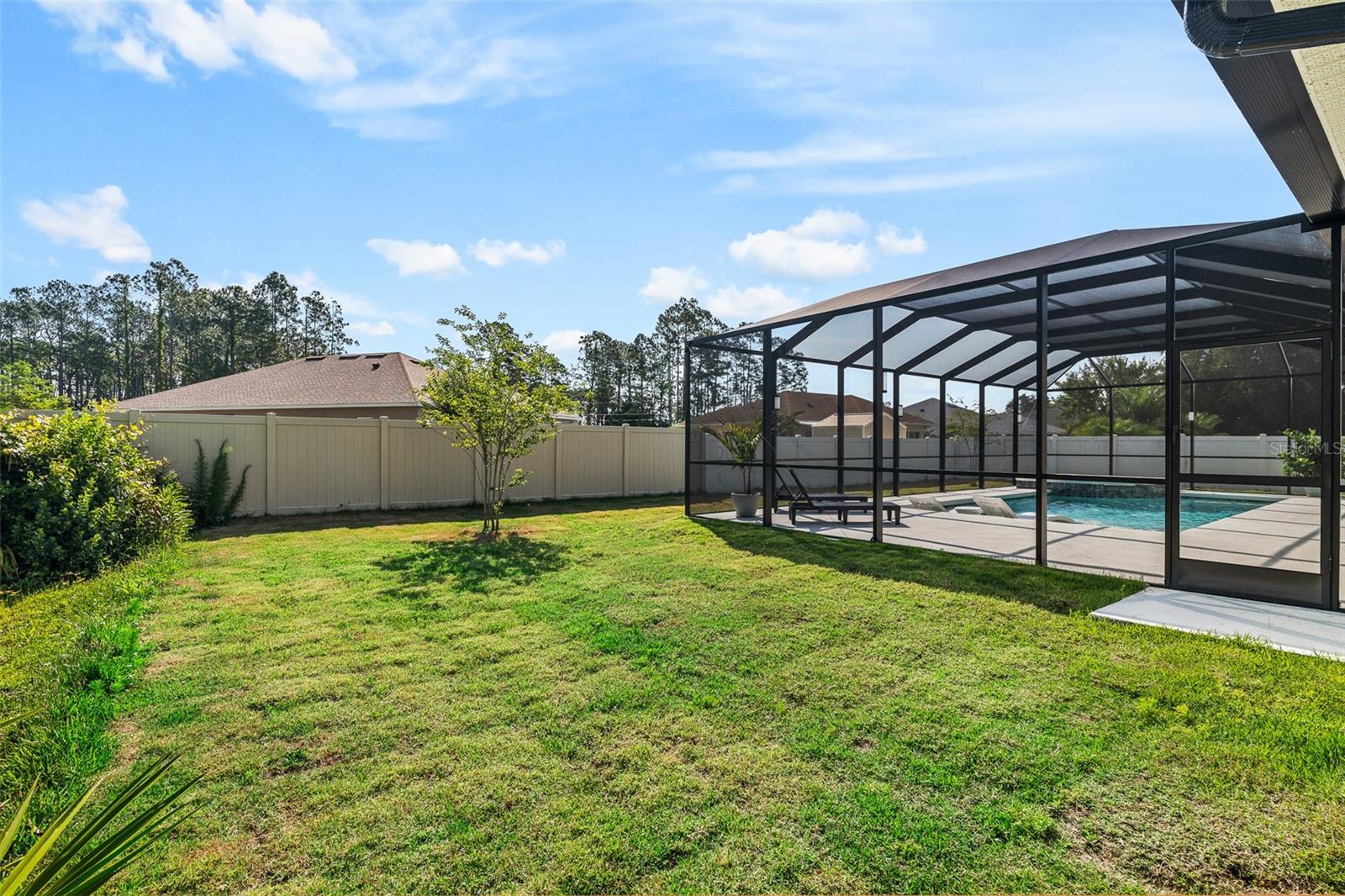 Image 49 of 68 For 90 Lancelot Drive