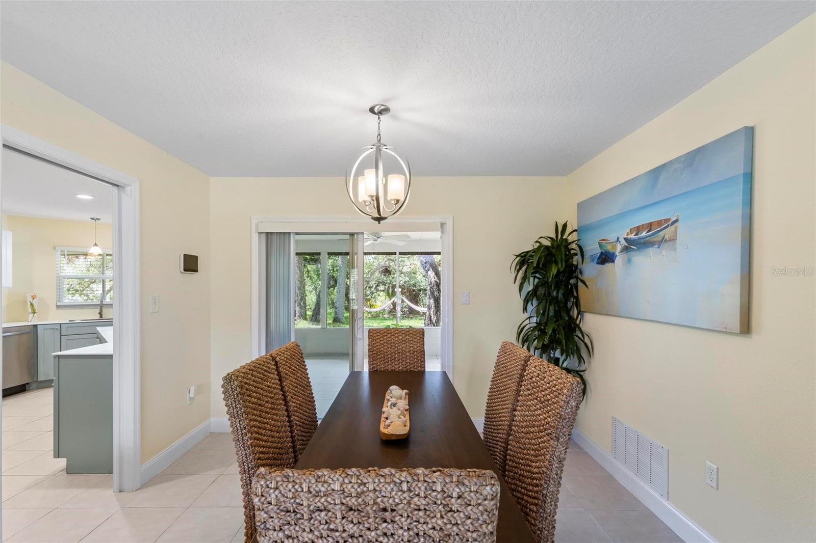 Image 10 of 45 For 2300 Flagler Avenue