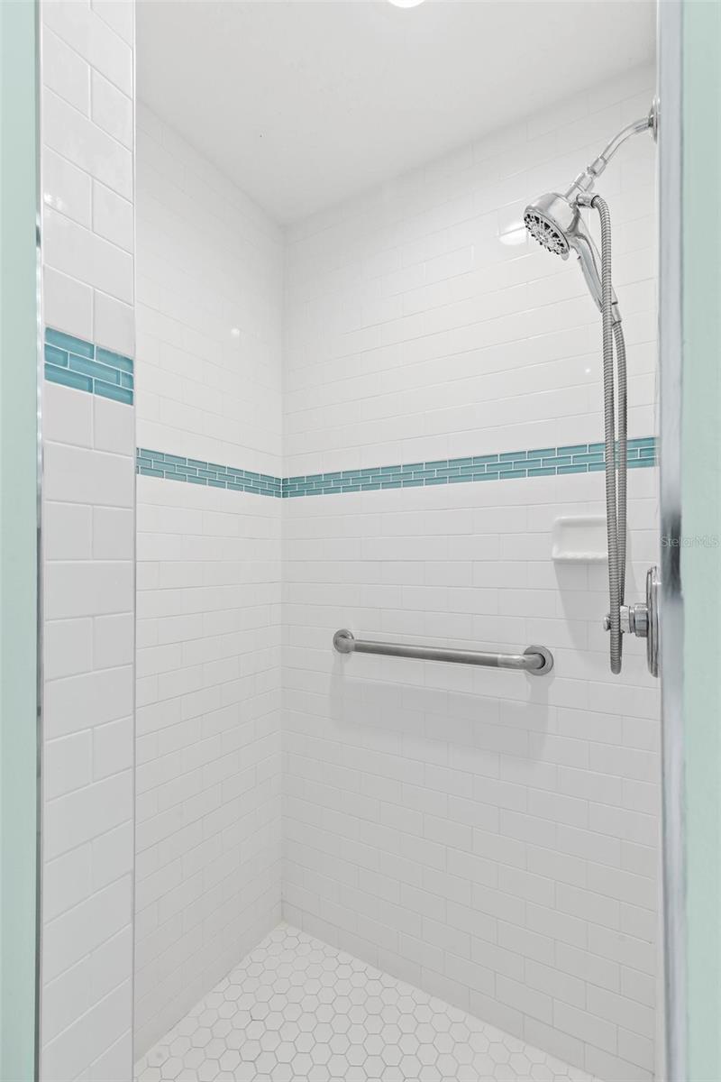 Image 21 of 45 For 2300 Flagler Avenue