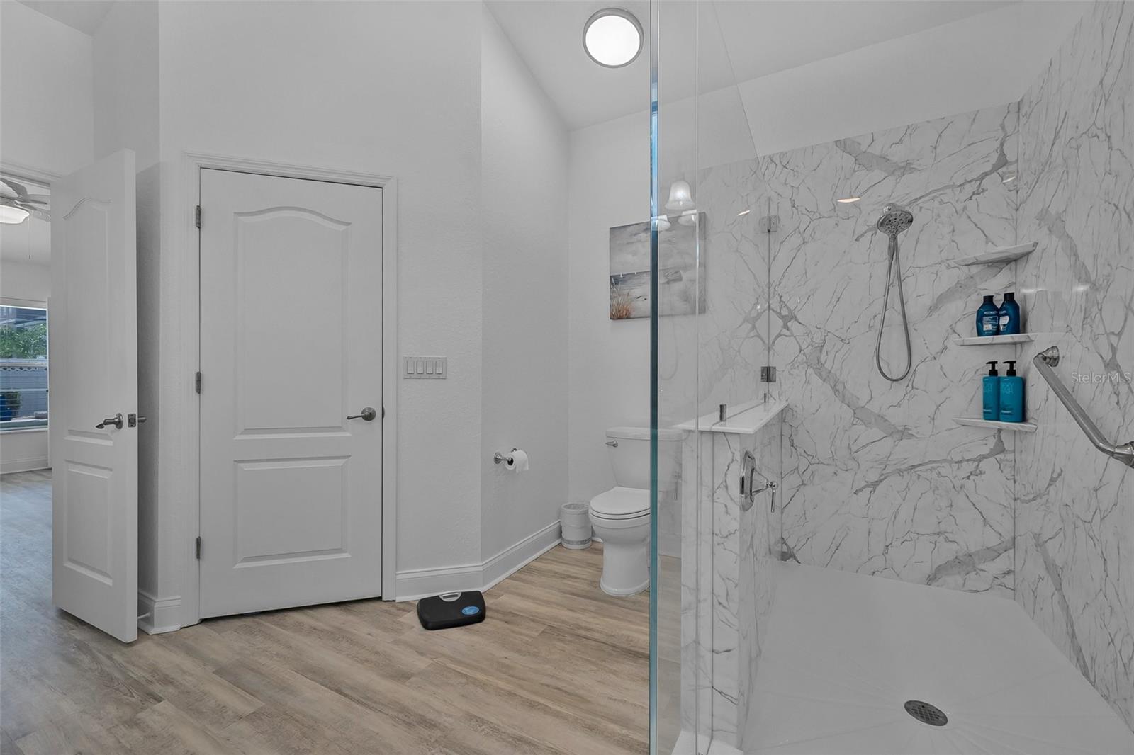 Image 19 of 42 For 3615 Marisol Court