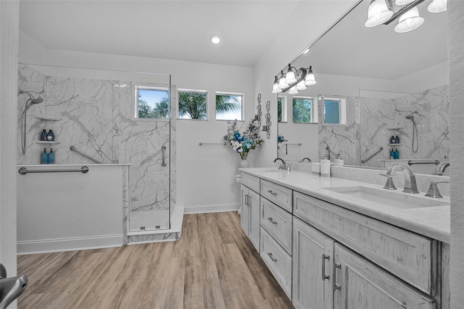 Image 20 of 42 For 3615 Marisol Court