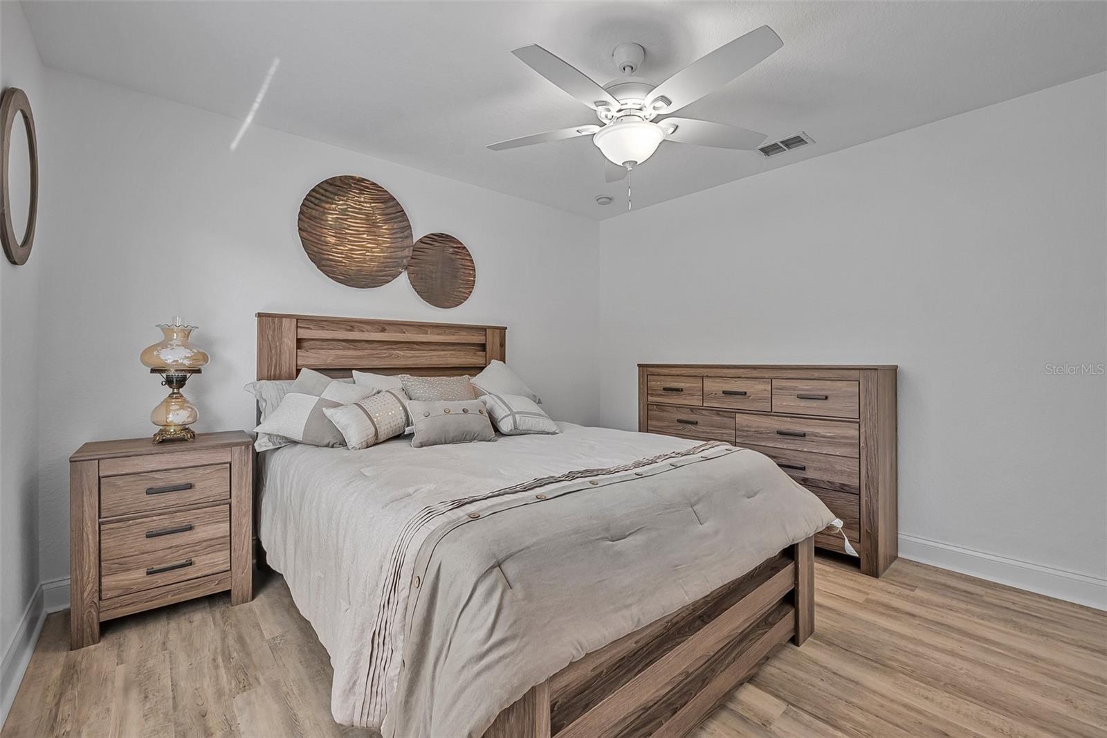 Image 22 of 42 For 3615 Marisol Court