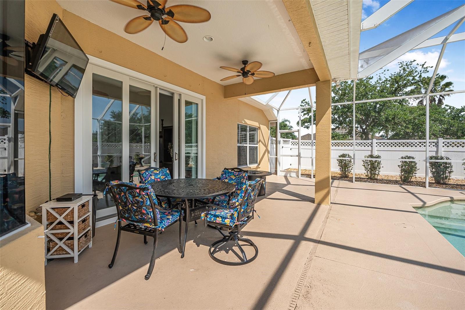 Image 25 of 42 For 3615 Marisol Court
