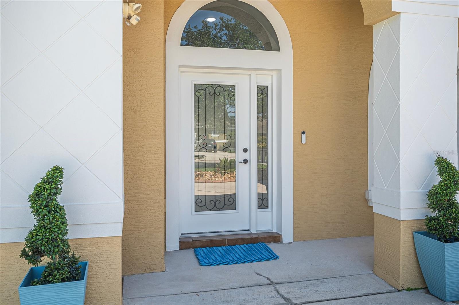 Image 4 of 42 For 3615 Marisol Court