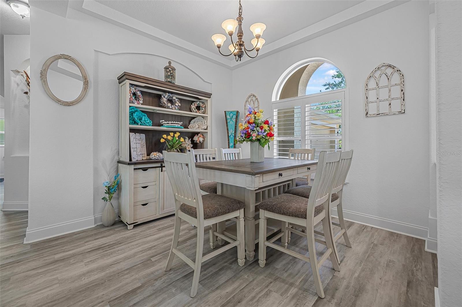 Image 6 of 42 For 3615 Marisol Court