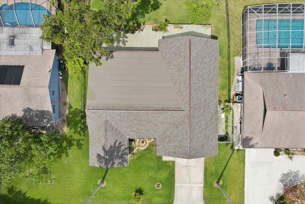 Image 32 of 38 For 16 Claymont Court S