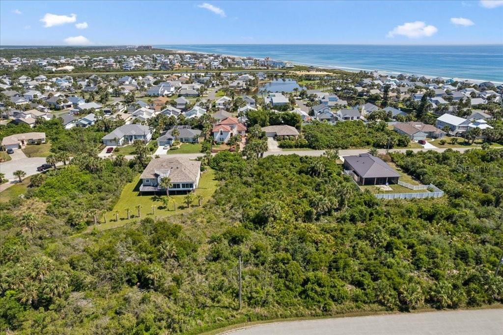 Image 7 of 8 For 16 Mahoe Drive N