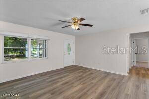 Image 8 of 45 For 4901 Sailfish Drive