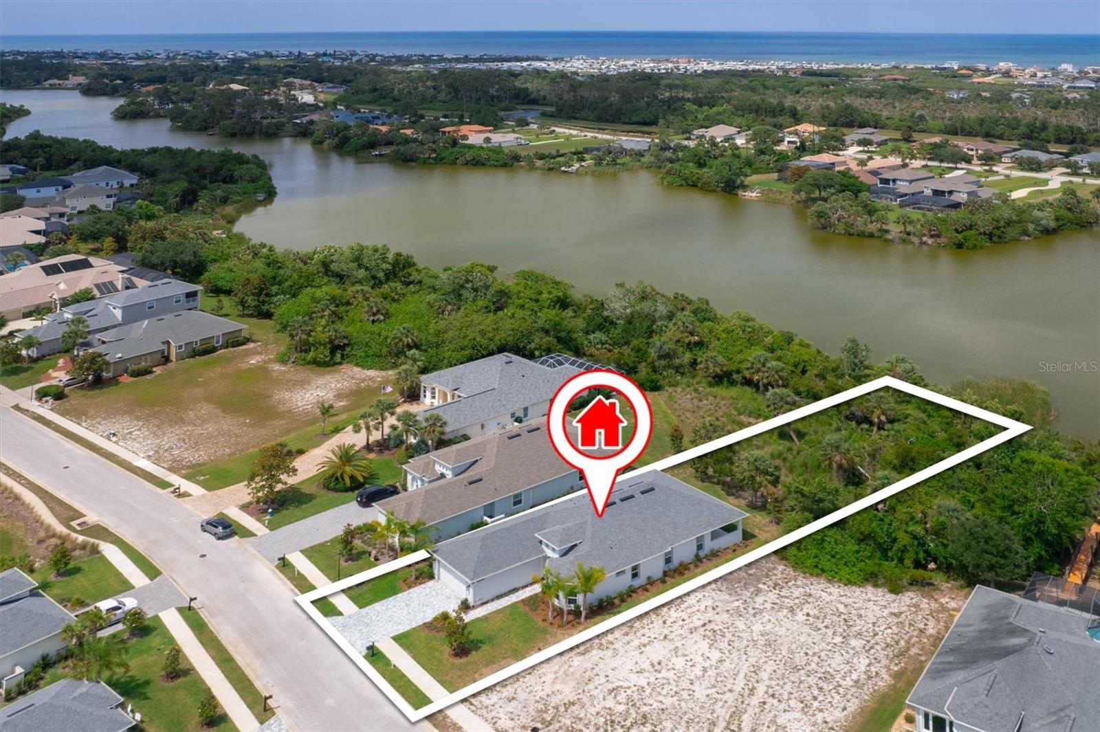 Image 42 of 59 For 80 Lakewalk Drive
