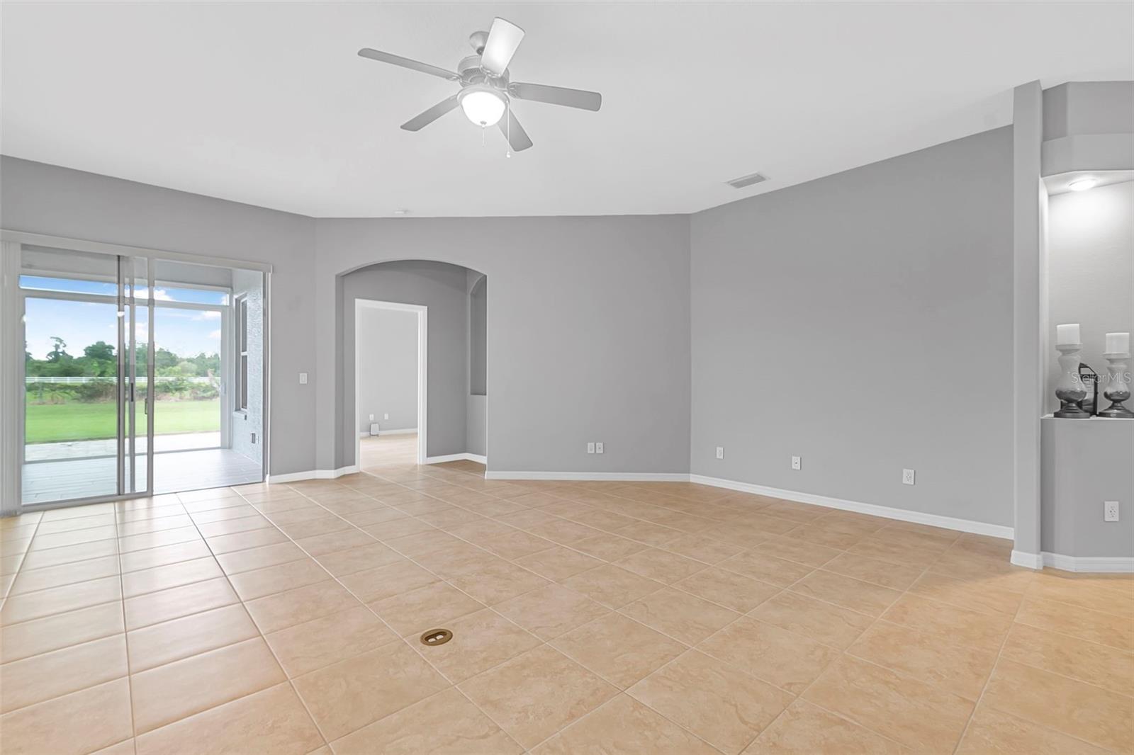 Image 13 of 40 For 3345 Tesoro Circle