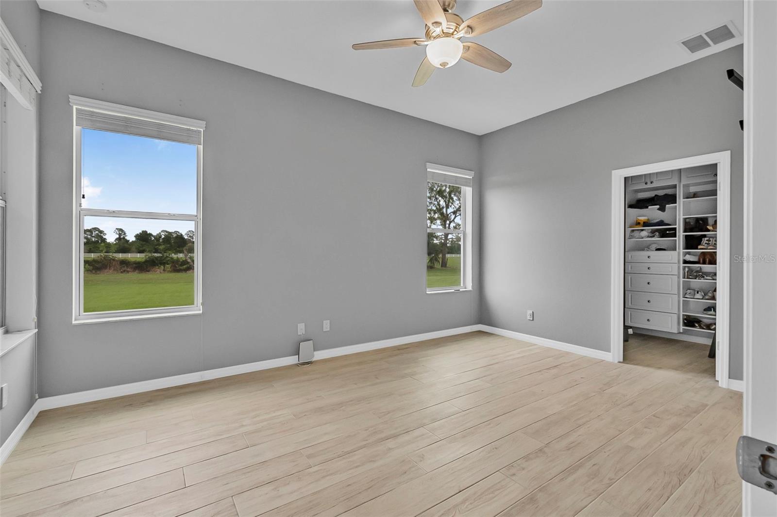 Image 20 of 40 For 3345 Tesoro Circle