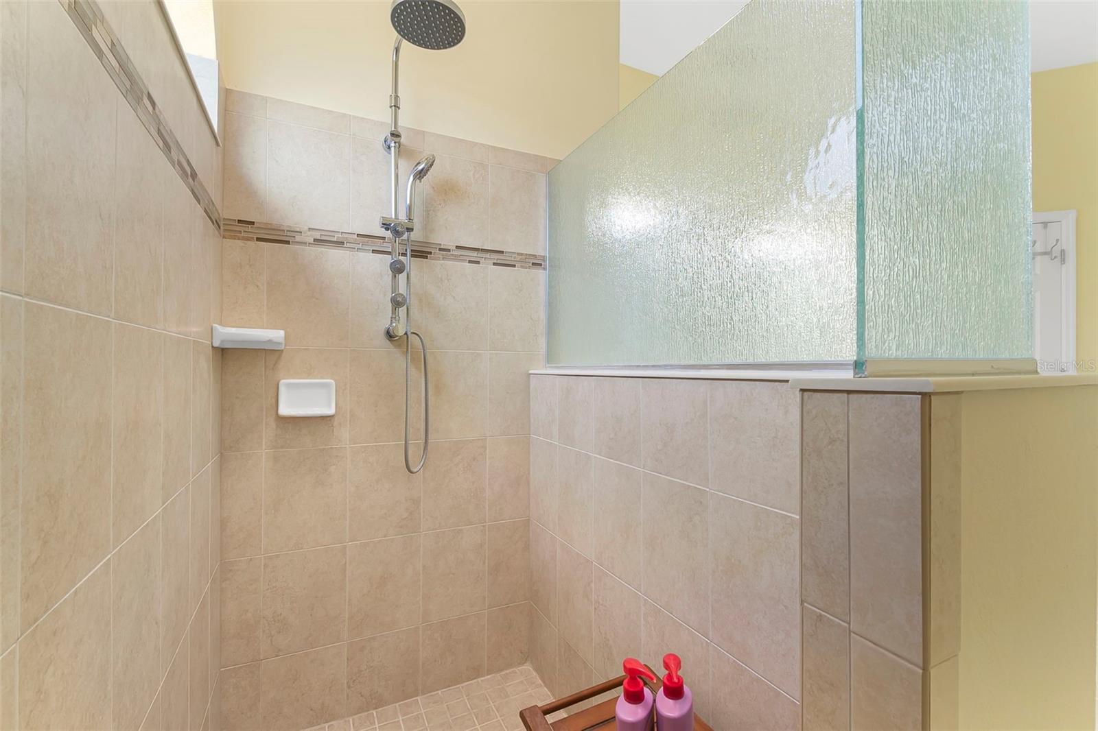 Image 23 of 40 For 3345 Tesoro Circle