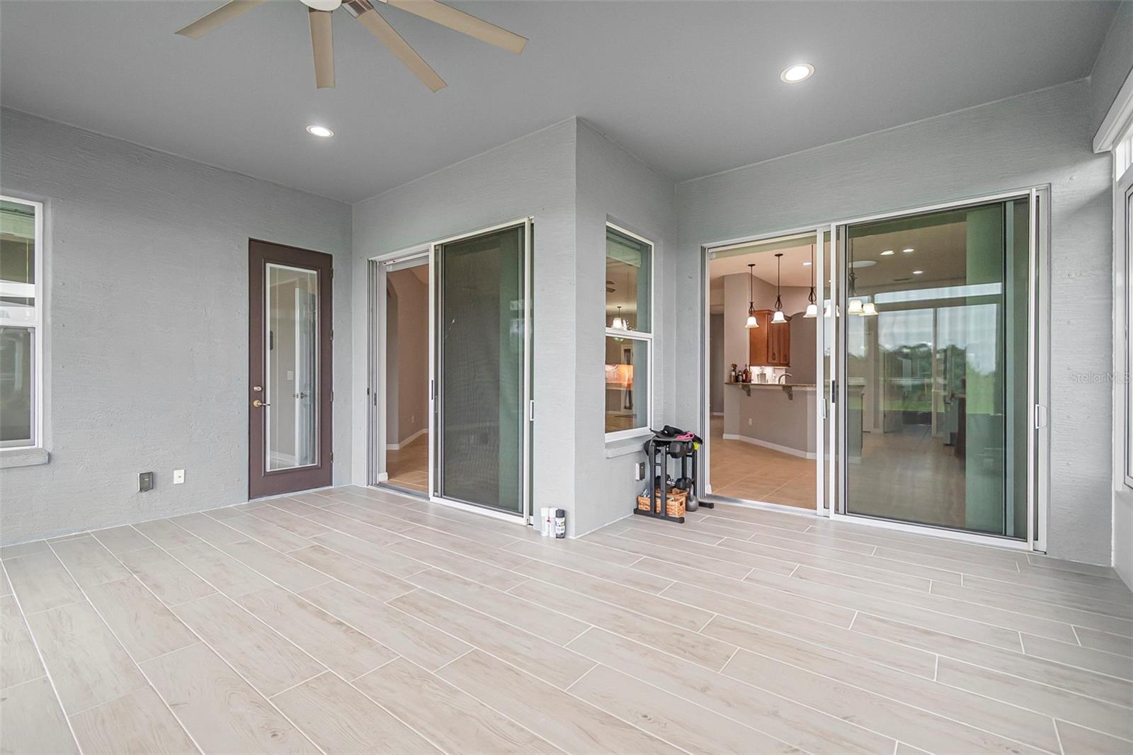 Image 24 of 40 For 3345 Tesoro Circle