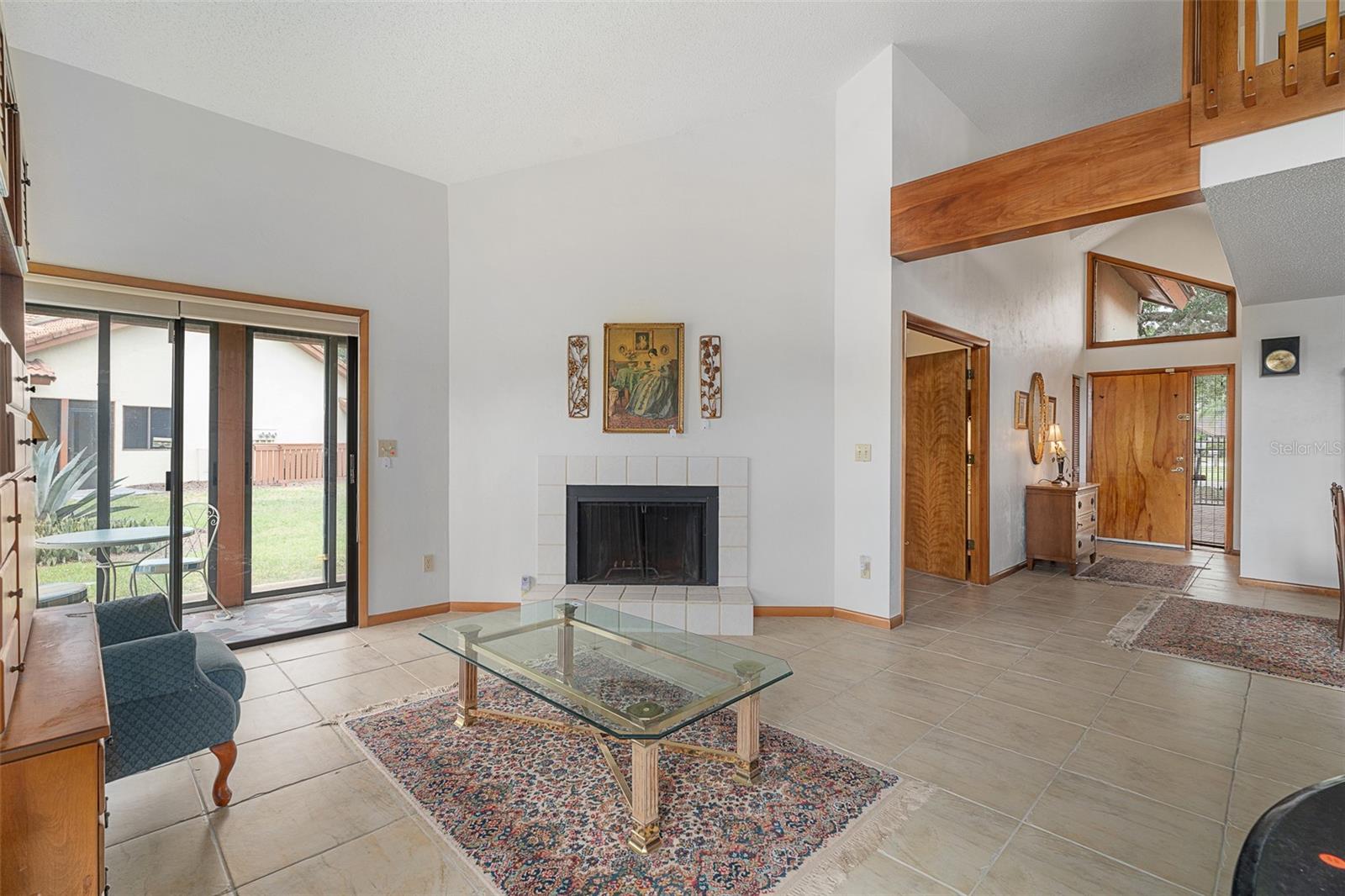 Image 11 of 54 For 55 Village Circle