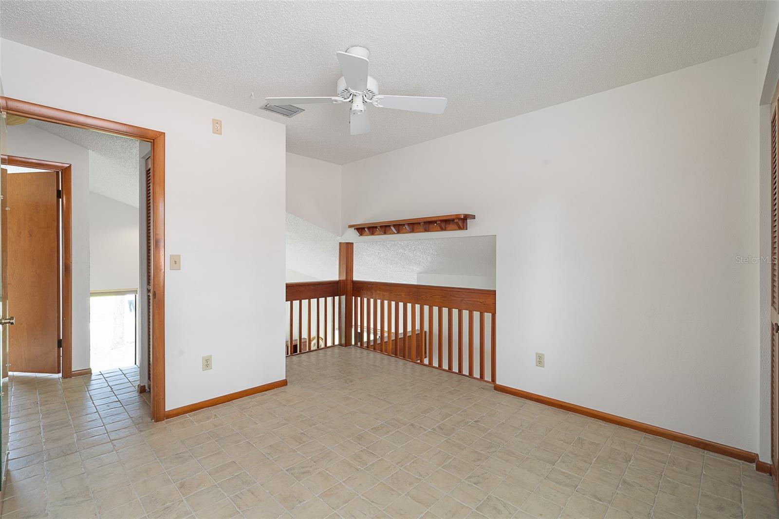 Image 34 of 54 For 55 Village Circle
