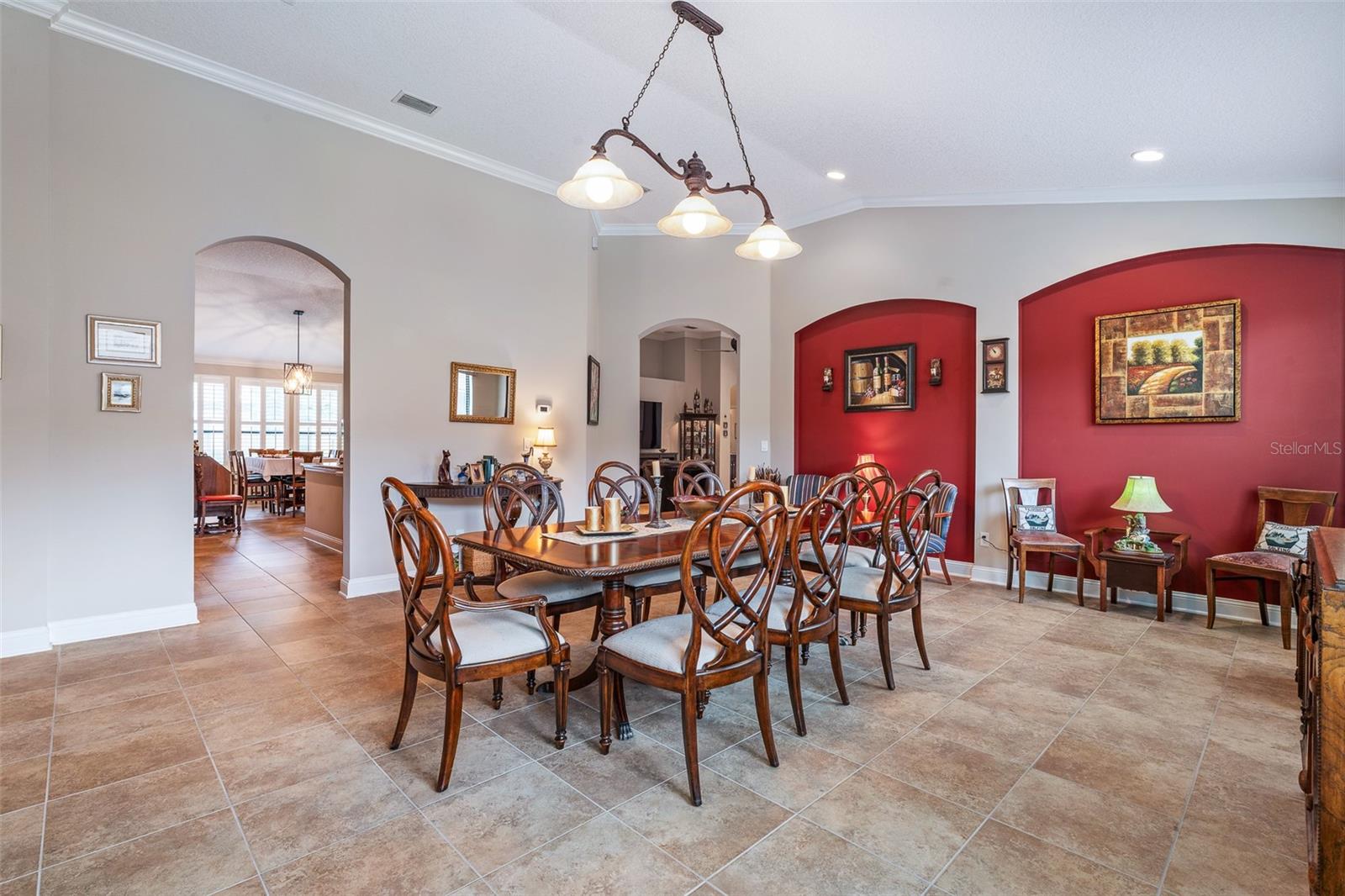 Image 12 of 55 For 2064 Crown Drive