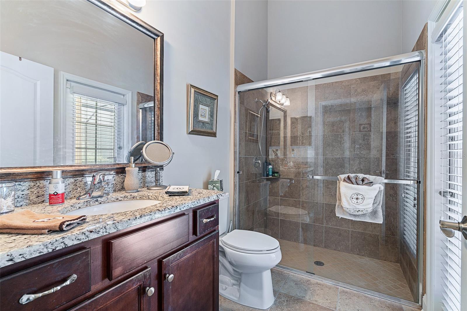 Image 33 of 55 For 2064 Crown Drive