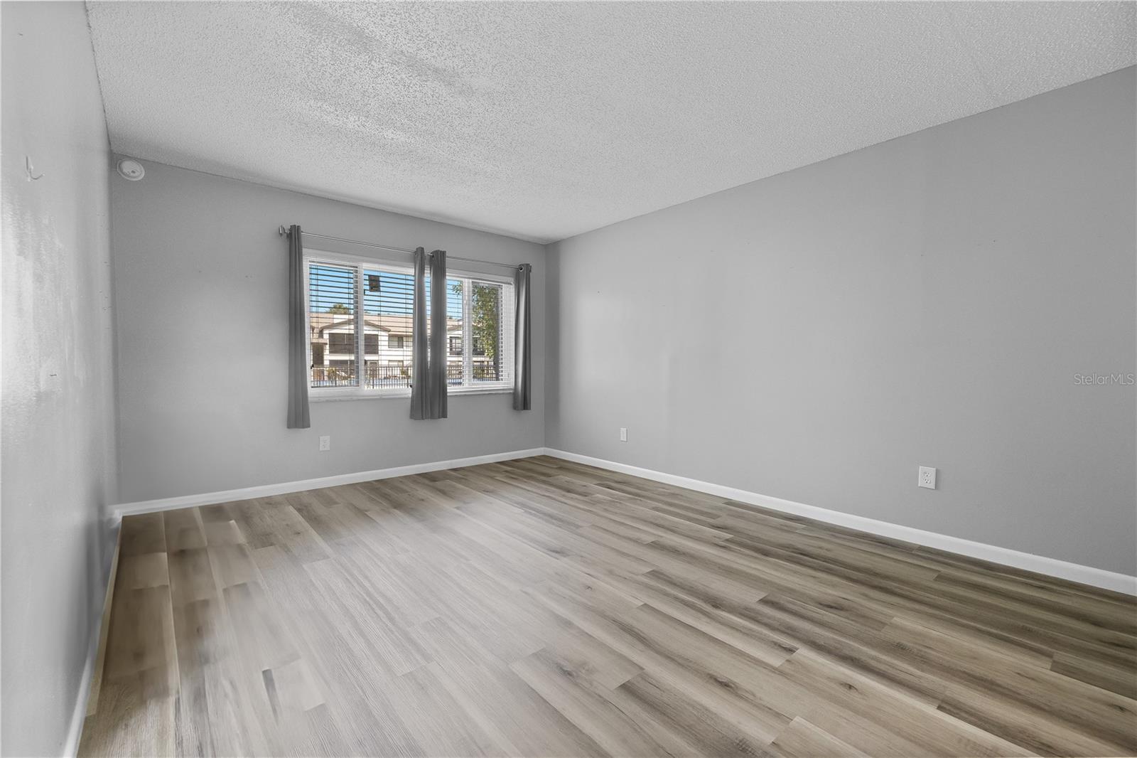 Image 21 of 36 For 1 Tomoka Oaks Boulevard 135