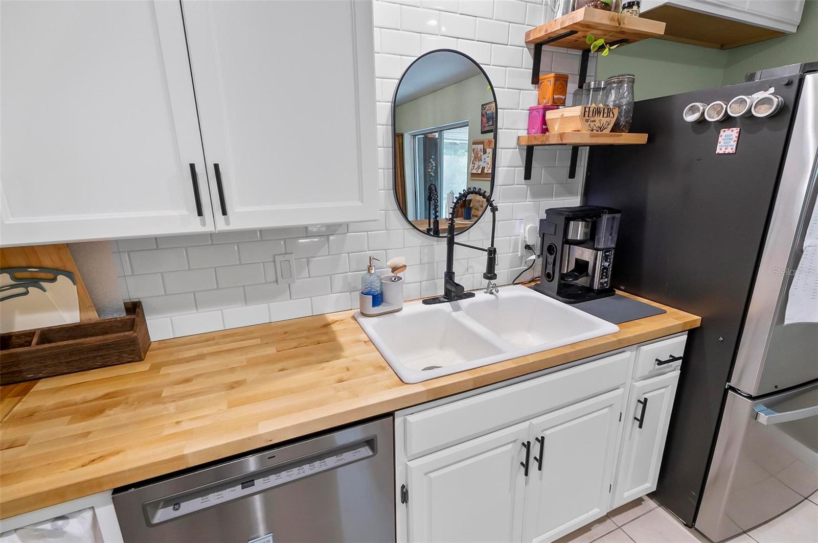 Image 17 of 43 For 2101 Almond Street