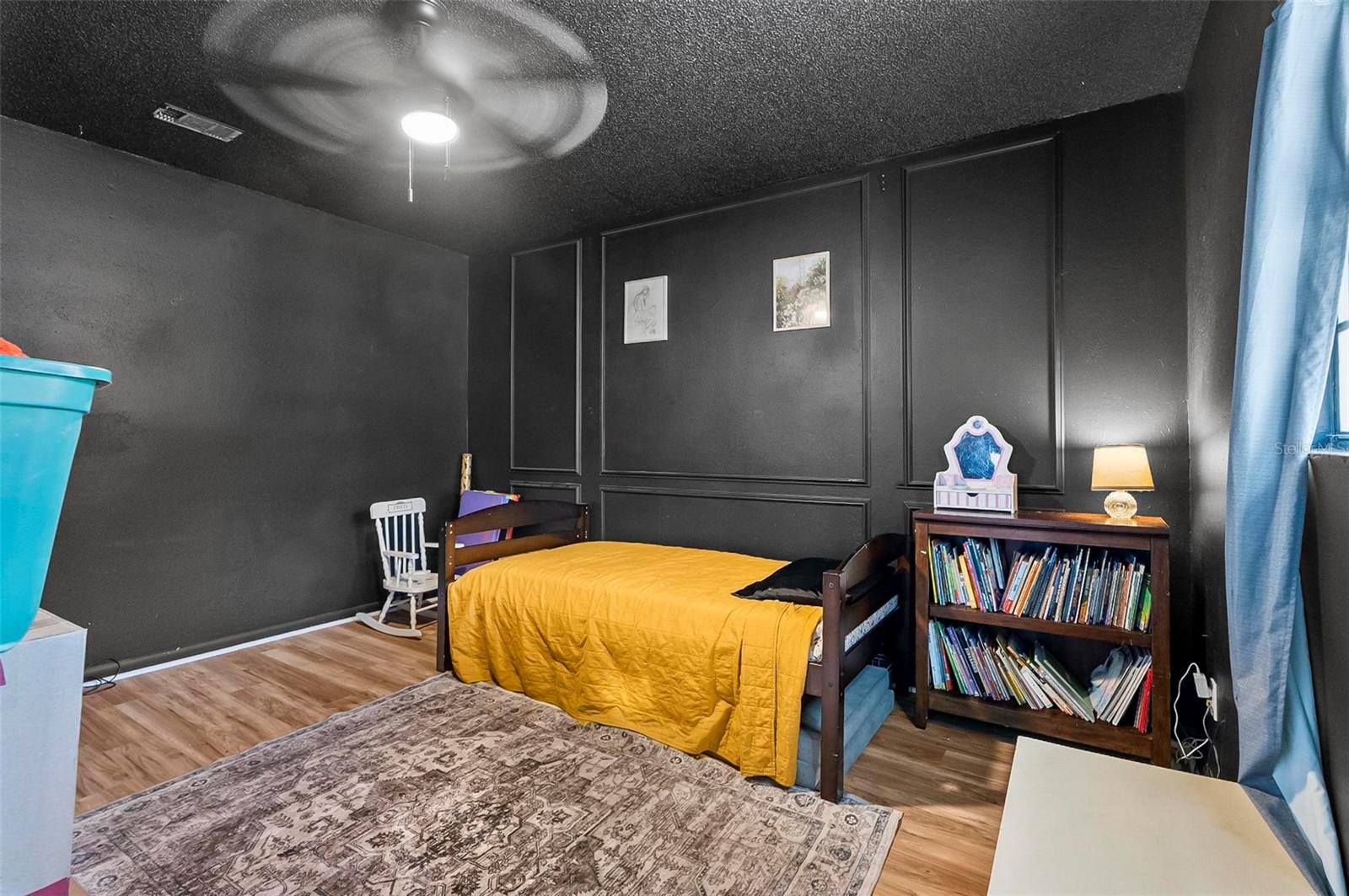 Image 23 of 43 For 2101 Almond Street