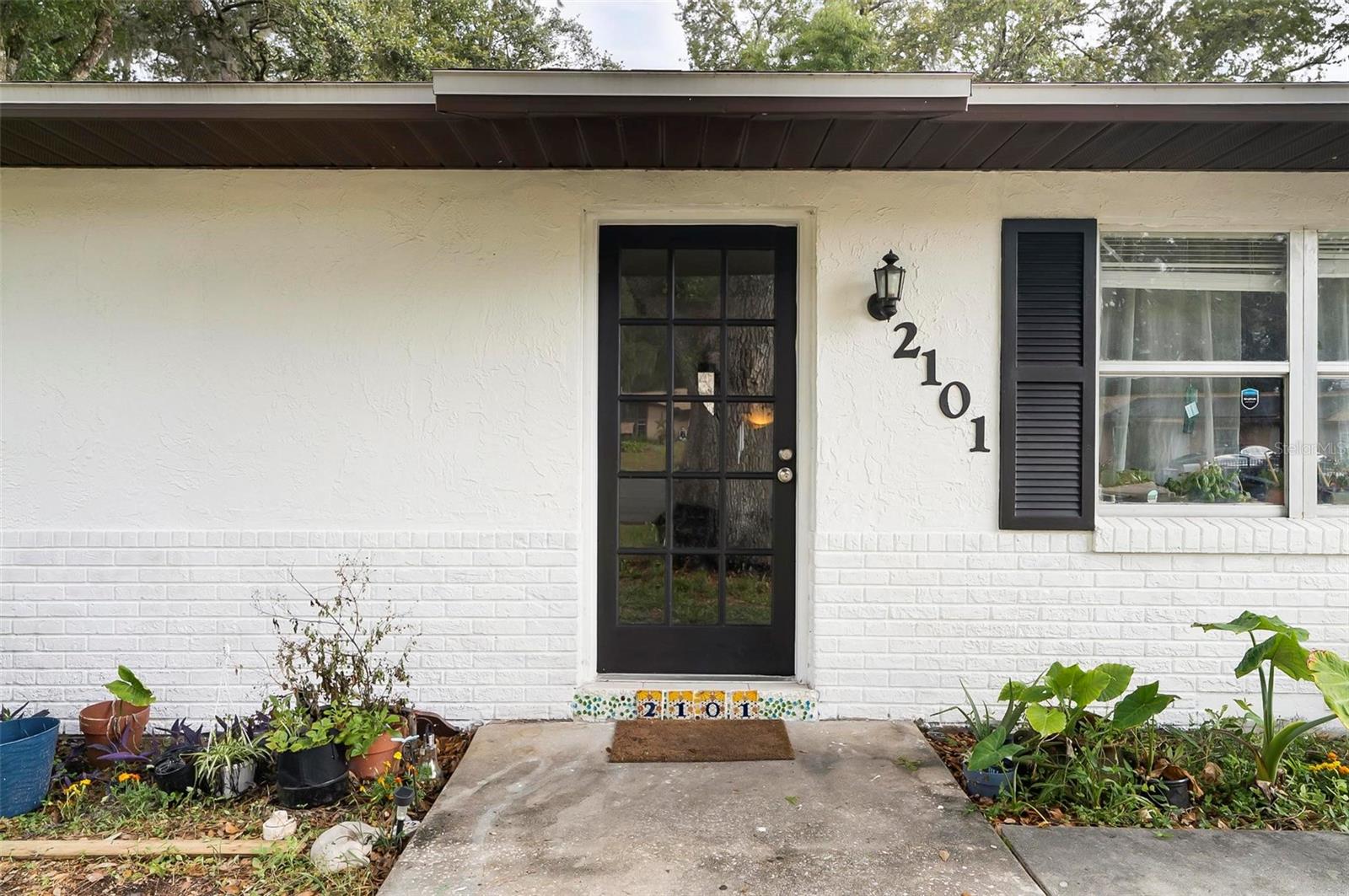 Image 4 of 43 For 2101 Almond Street