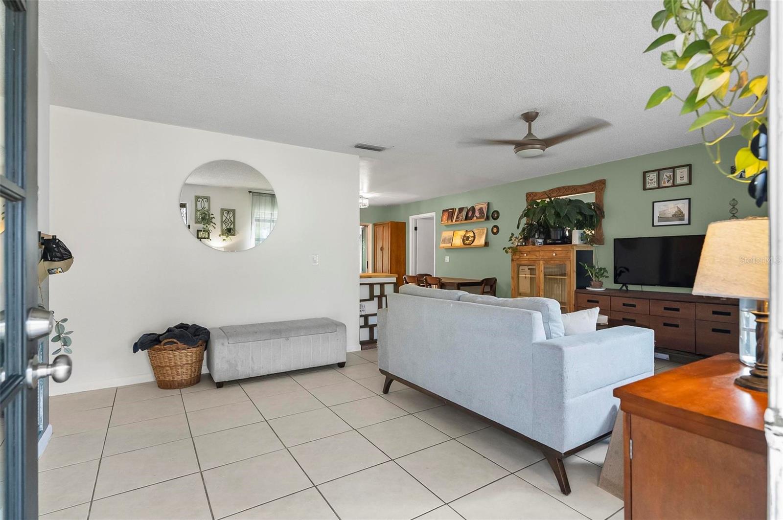 Image 5 of 43 For 2101 Almond Street
