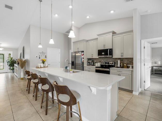 Image 10 of 41 For 119 Lindsay Drive