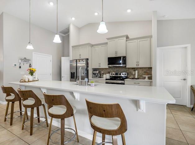 Image 11 of 41 For 119 Lindsay Drive