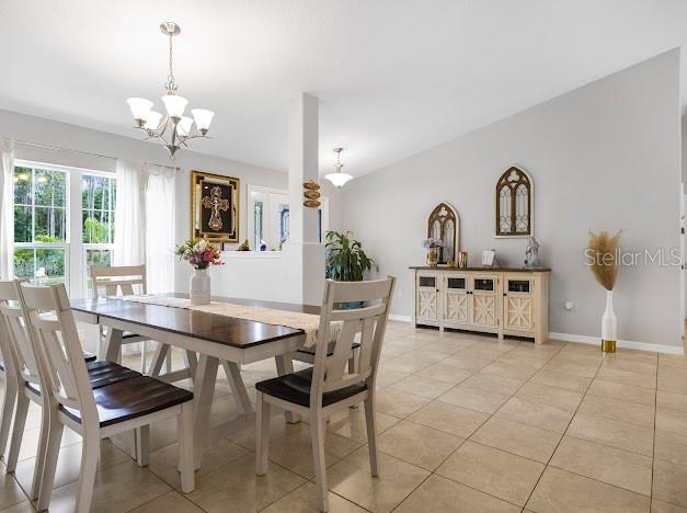 Image 16 of 41 For 119 Lindsay Drive