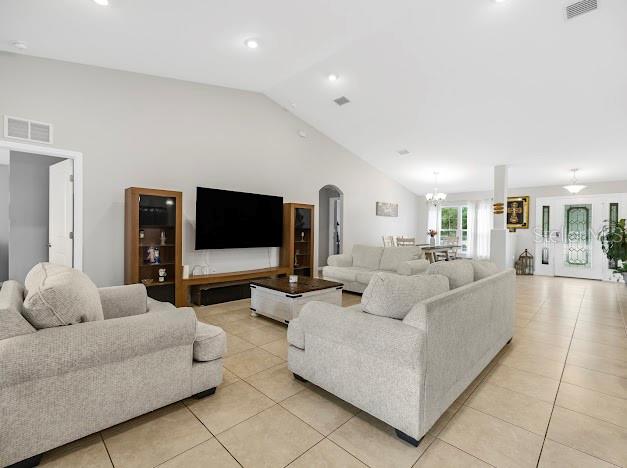 Image 19 of 41 For 119 Lindsay Drive