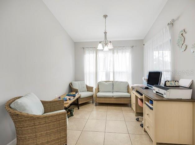 Image 22 of 41 For 119 Lindsay Drive