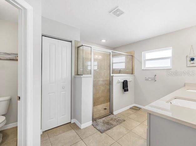 Image 25 of 41 For 119 Lindsay Drive