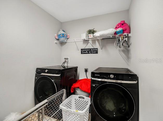 Image 37 of 41 For 119 Lindsay Drive