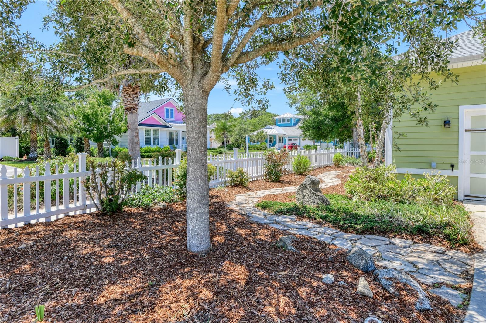 Image 7 of 56 For 47 Hidden Treasure Drive