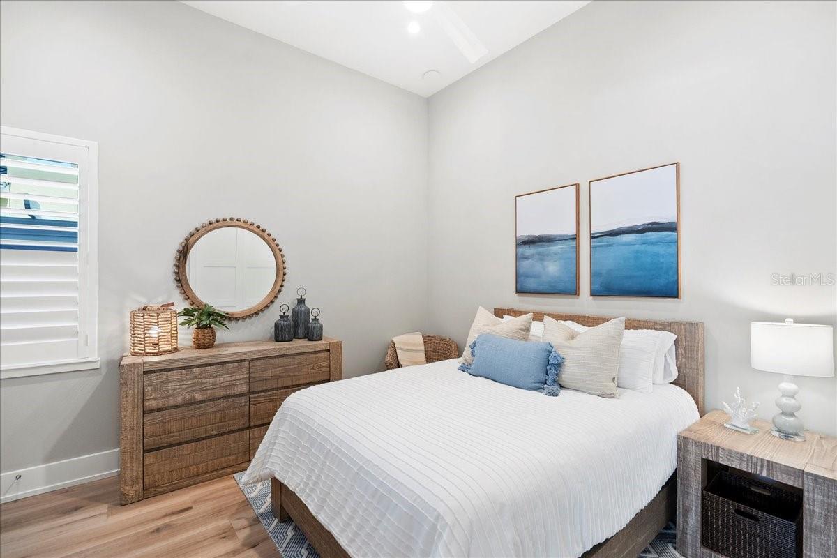 Image 18 of 91 For 34 Ocean Ridge Boulevard S