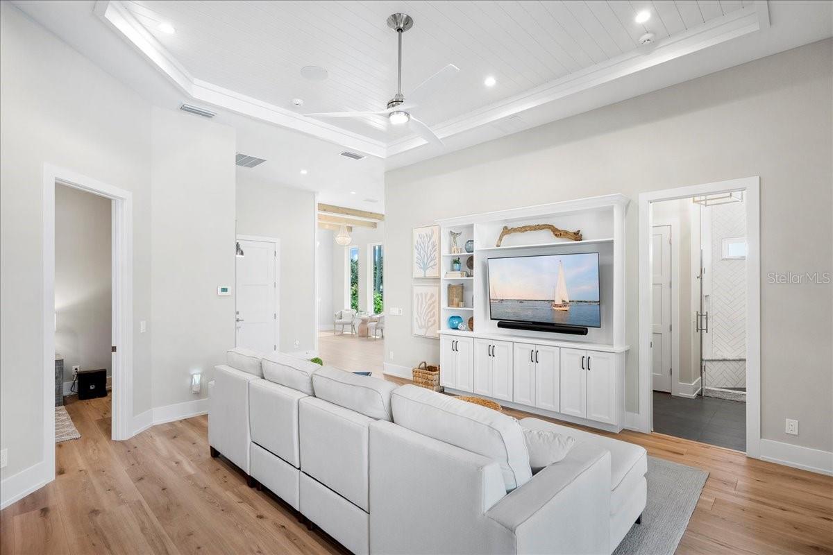 Image 21 of 91 For 34 Ocean Ridge Boulevard S