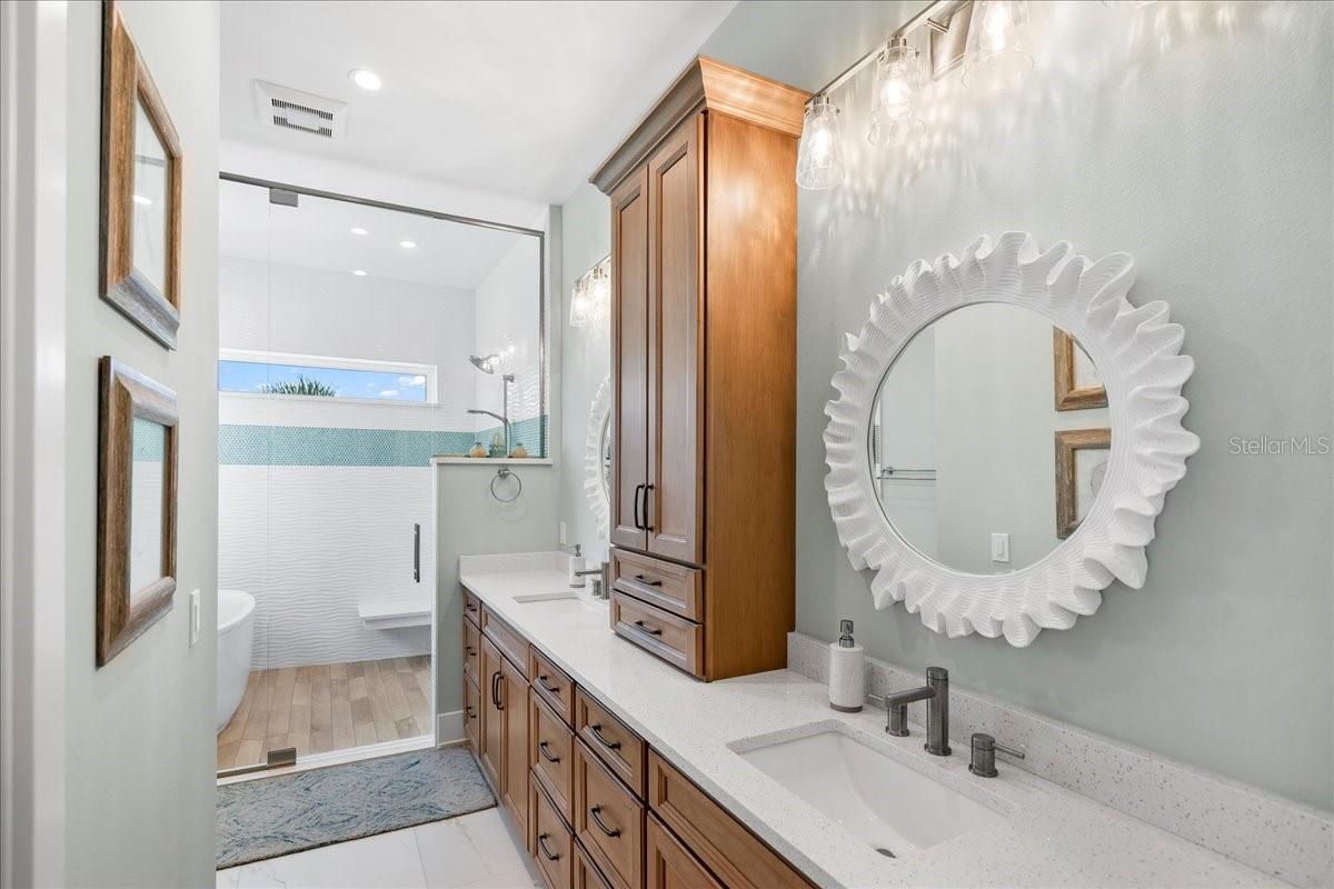 Image 52 of 91 For 34 Ocean Ridge Boulevard S