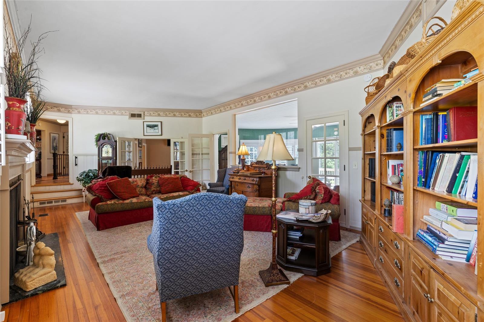 Image 23 of 46 For 449 Montgomery Drive