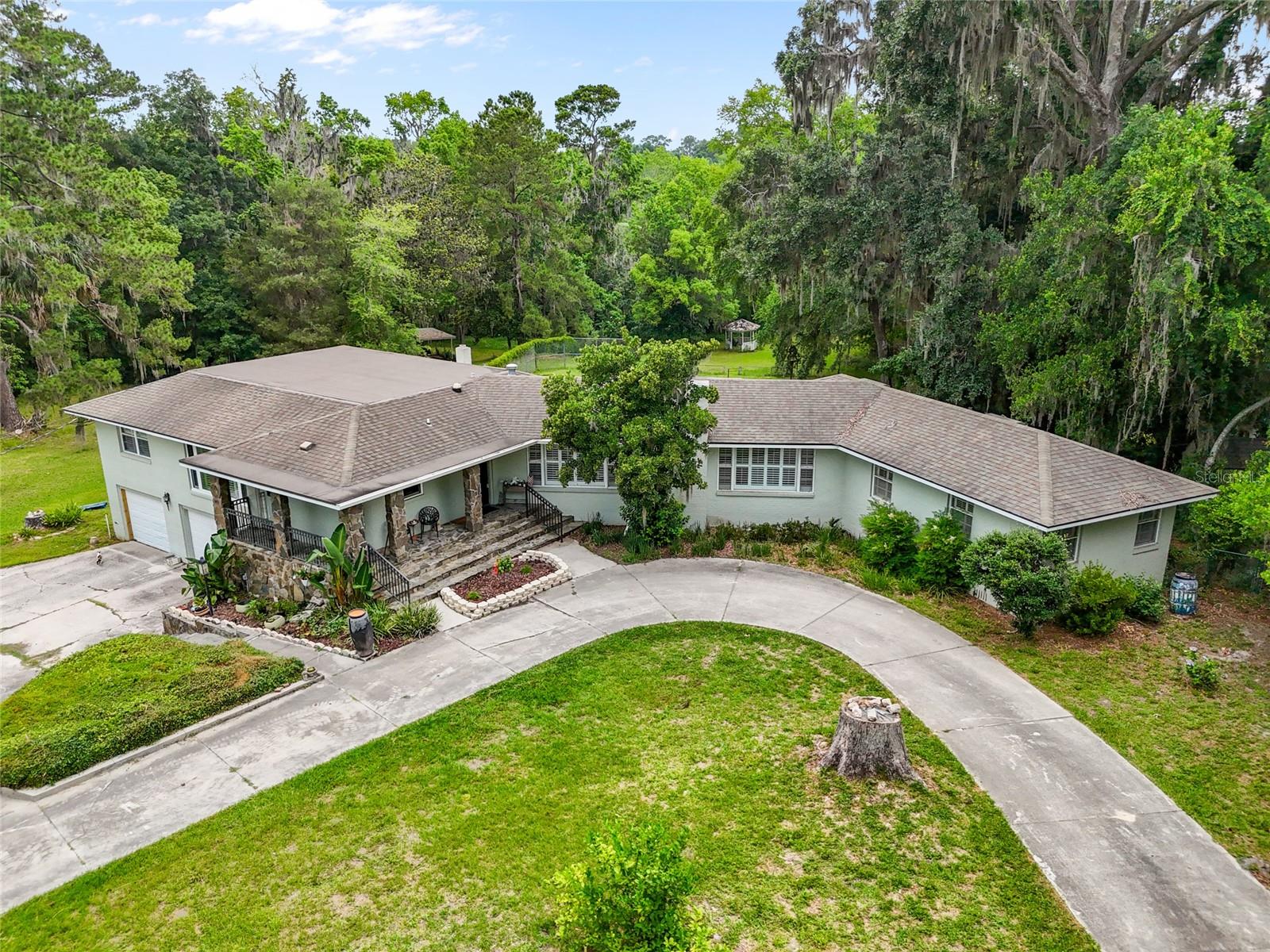 Image 4 of 46 For 449 Montgomery Drive