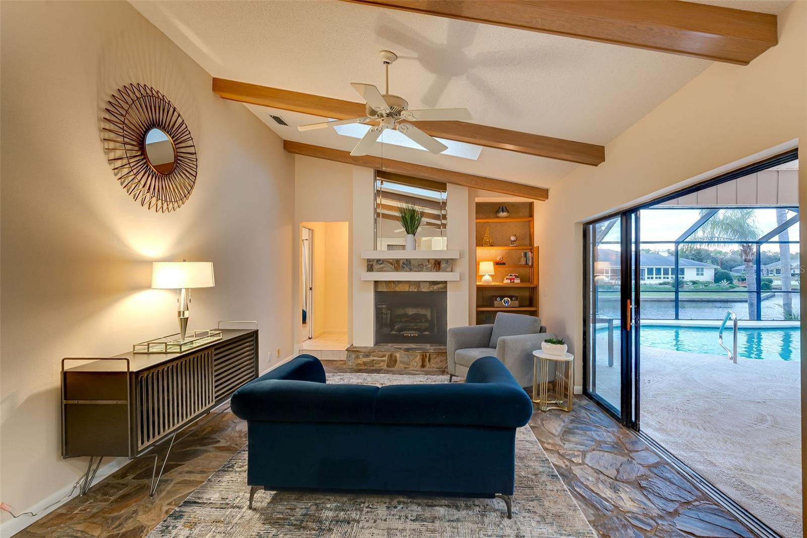 Image 17 of 49 For 29 Cherrytree Court