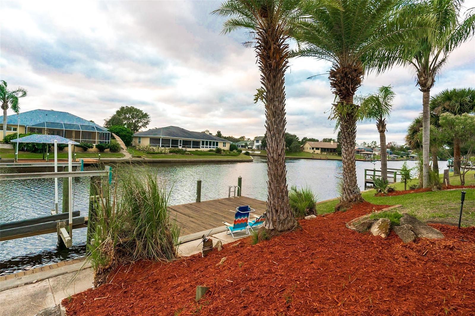 Image 5 of 49 For 29 Cherrytree Court