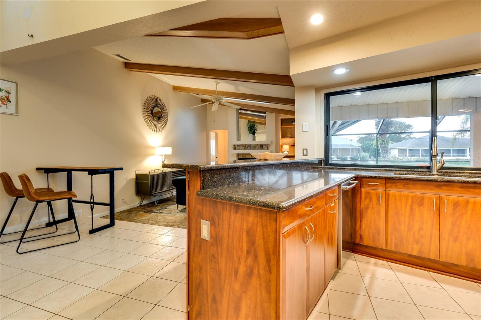 Image 6 of 49 For 29 Cherrytree Court