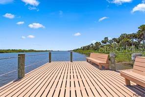 Image 23 of 50 For 28 Riverwalk Drive N