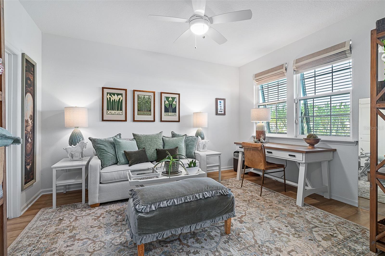 Image 11 of 58 For 100 Las Casitas Boulevard