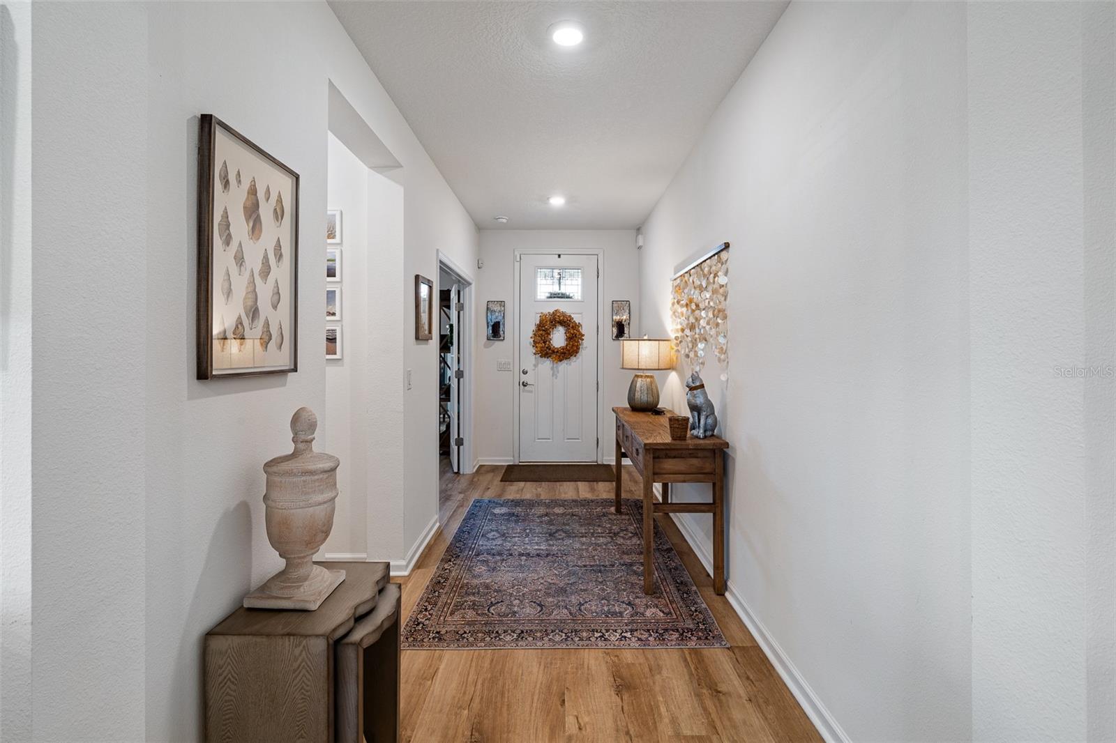 Image 9 of 58 For 100 Las Casitas Boulevard
