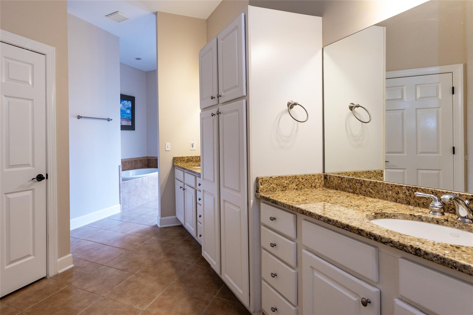 Image 16 of 43 For 200 Bella Harbor Court 113